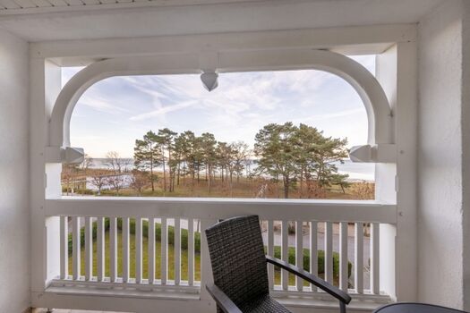 Ihr Seeblick vom Balkon!