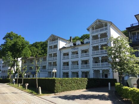 Das Aparthotel Ostsee direkt am Strand in Binz.