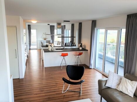 hochmoderne Einbauküche