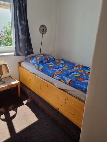 Kinderzimmer (Bett 1,90 x 0,90 m)