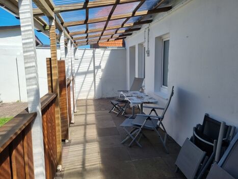 Überdachte Terrasse