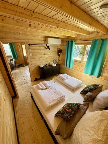 Kingsize-Schlafzimmer