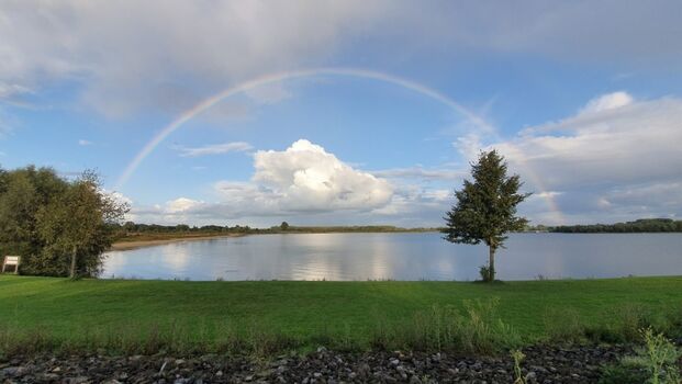Blick vom Chalet auf den See