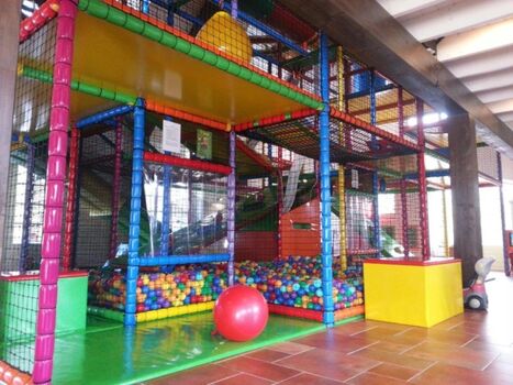 Indoor Spielplatz