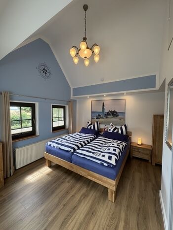 Leuchtturm-Zimmer 1. OG