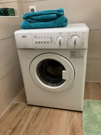 Waschmaschine im 1. Bad EG
