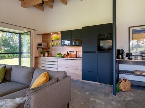 Hochwertige ausgestattete moderne Küche