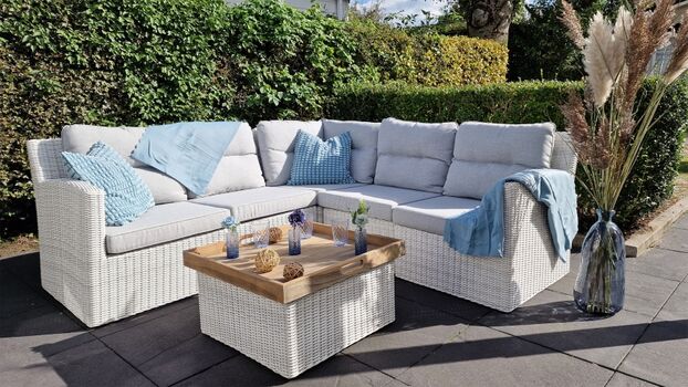 Terrasse mit Loungegruppe