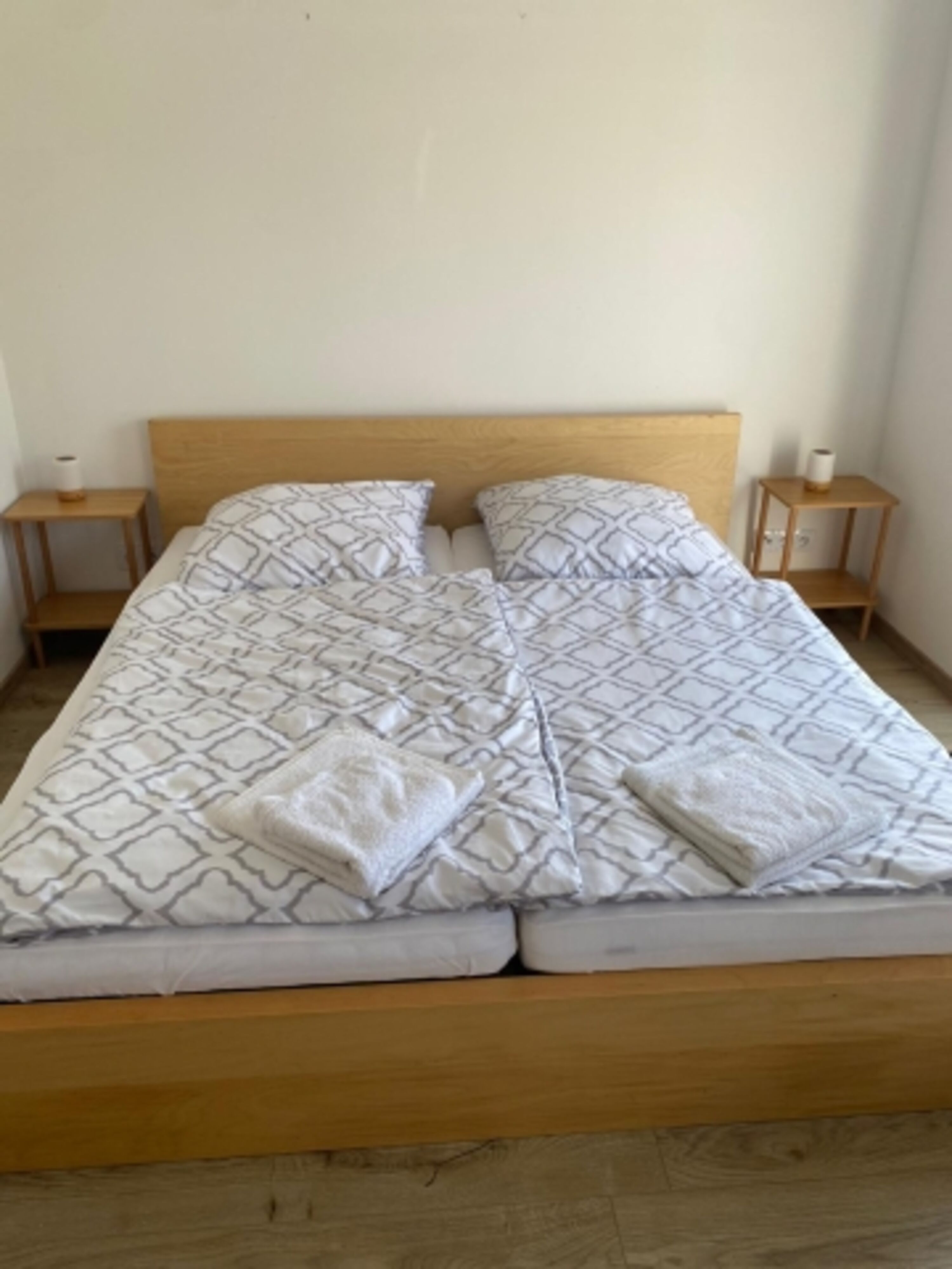 1. Schlafzimmer