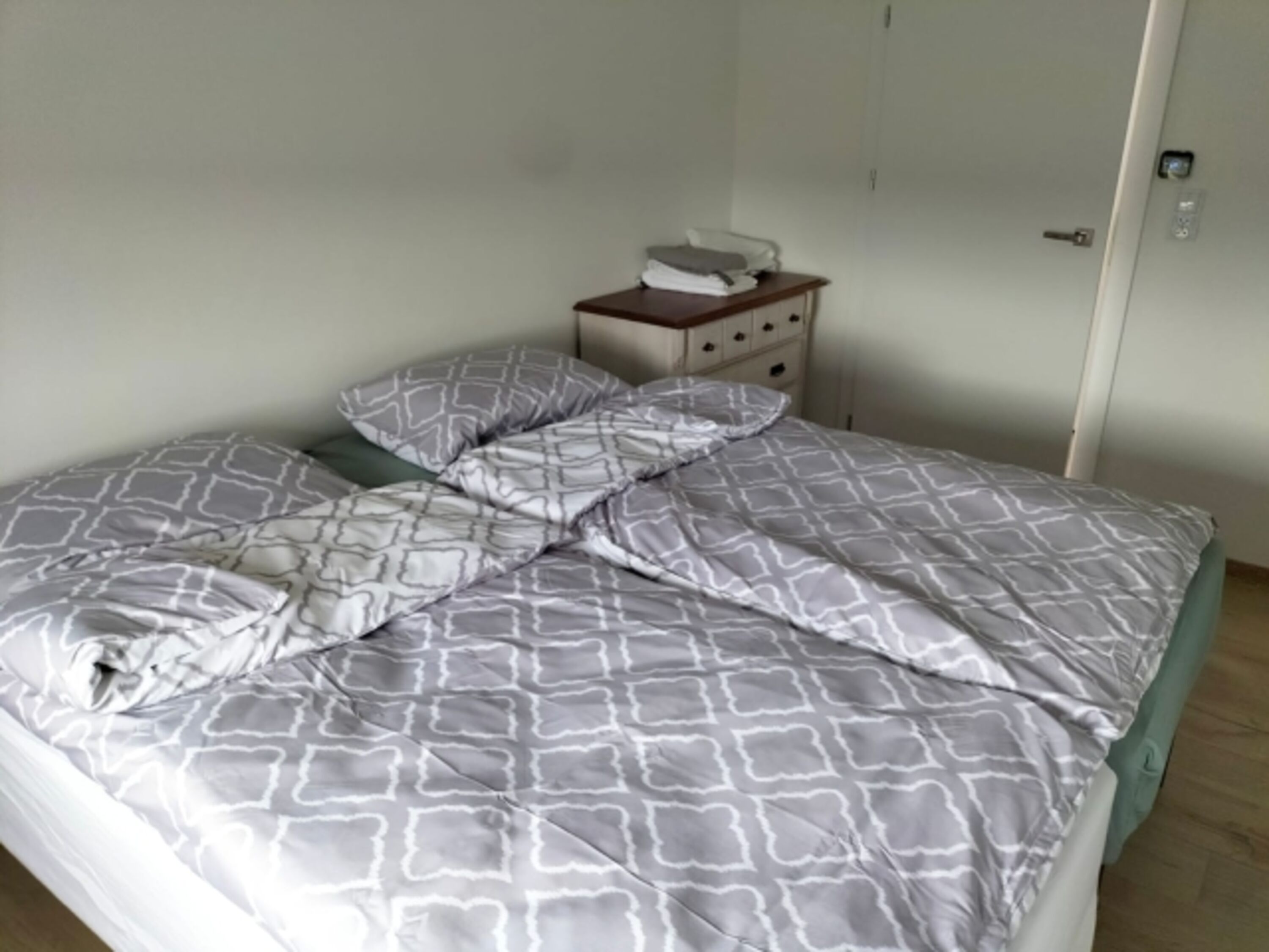 2. Schlafzimmer