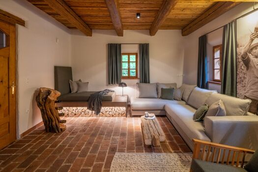 Wohnzimmer / Kaminzimmer