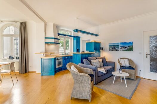 Viel Platz im großen Wohnzimmer.