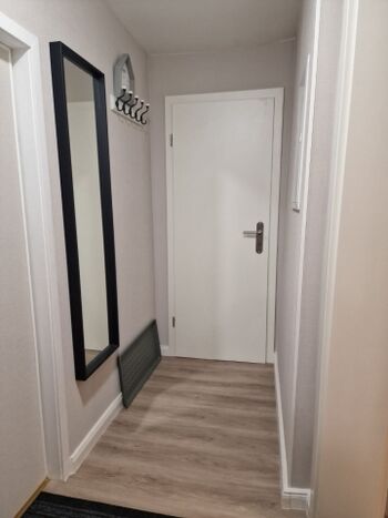 Flur und Abstellkammer 