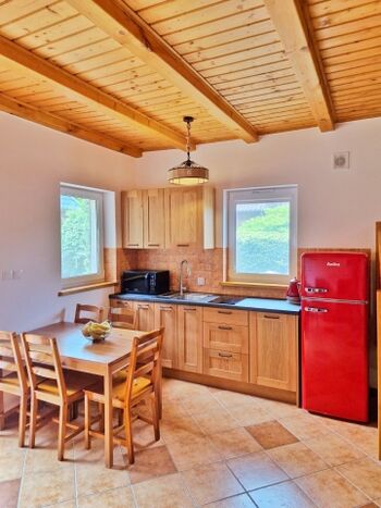 Küche mit Essbereich