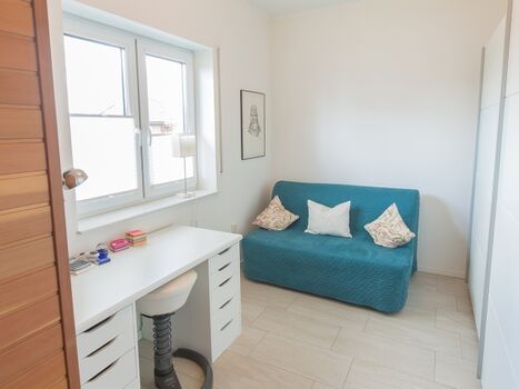 Die dritte Schlafmöglichkeit mit 140x200-Ausziehsofa