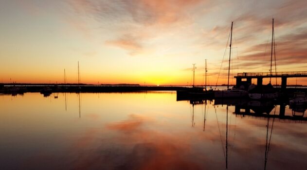 Der Hafen im nahen Wiek