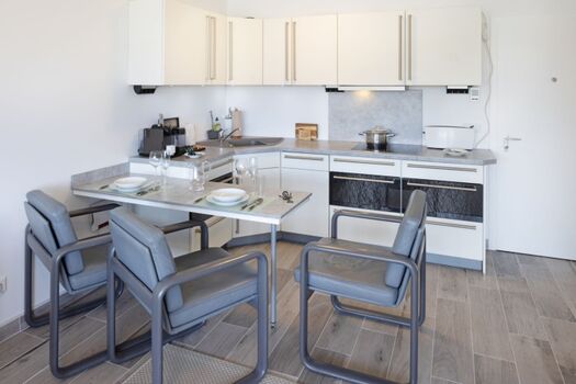 Küche und Essbereich