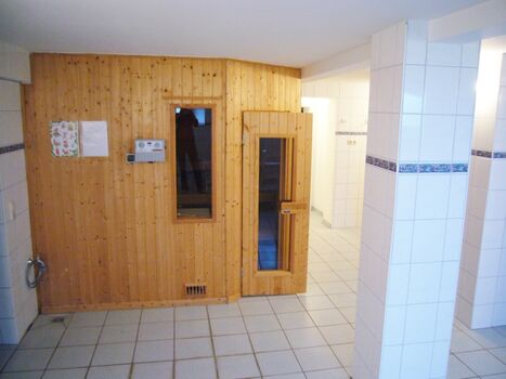 Sauna im Haus.