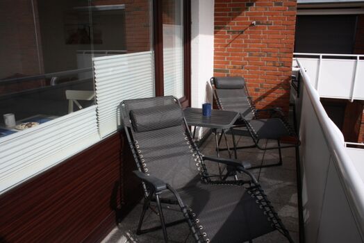 Sitzmöbel auf dem Balkon