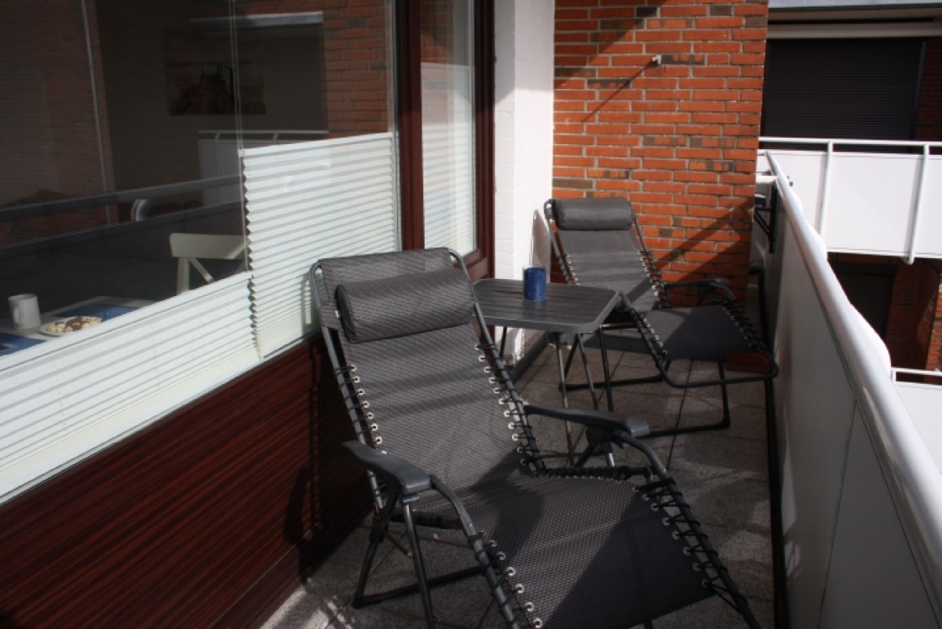Sitzmöbel auf dem Balkon