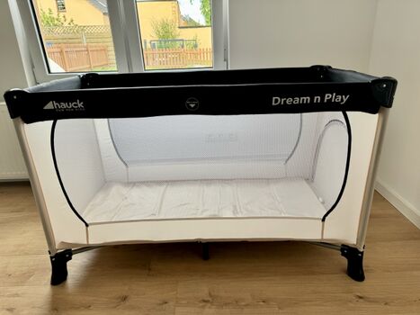 Kinderreisebett (gegen Gebühr)