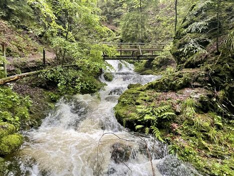 Tosende Wasserfälle