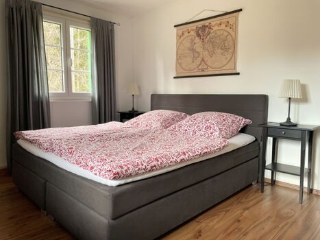 Schlafzimmer im 1.OG