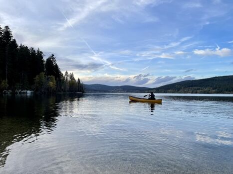 Den Tag mit dem Boot ausklingen lassen