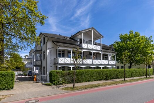 Die Residenz Dünenstraßen in Binz.