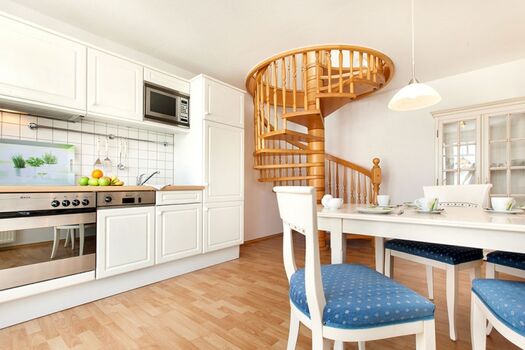 Die Treppe zum Wohnzimmer.