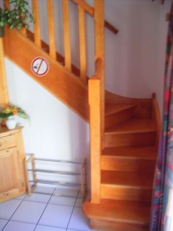 gemütliche Treppe zum OG Ferienhaus La Mer