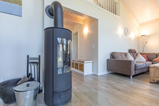 Wolken Blick: Kaminofen für gemütliche Stunden