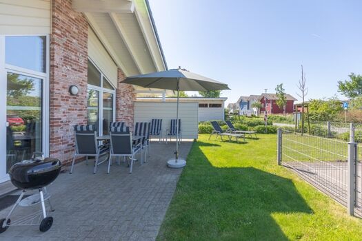 Wolken Blick: Terrasse mit Grill