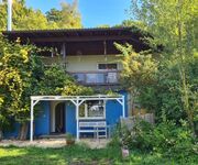 Ruhige Ferienwohnung am Waldrand mit Garten und Kiwi Pergola