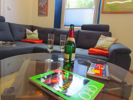 Die gemütliche Eckcouch, auch als Schlafcouch nutzbar