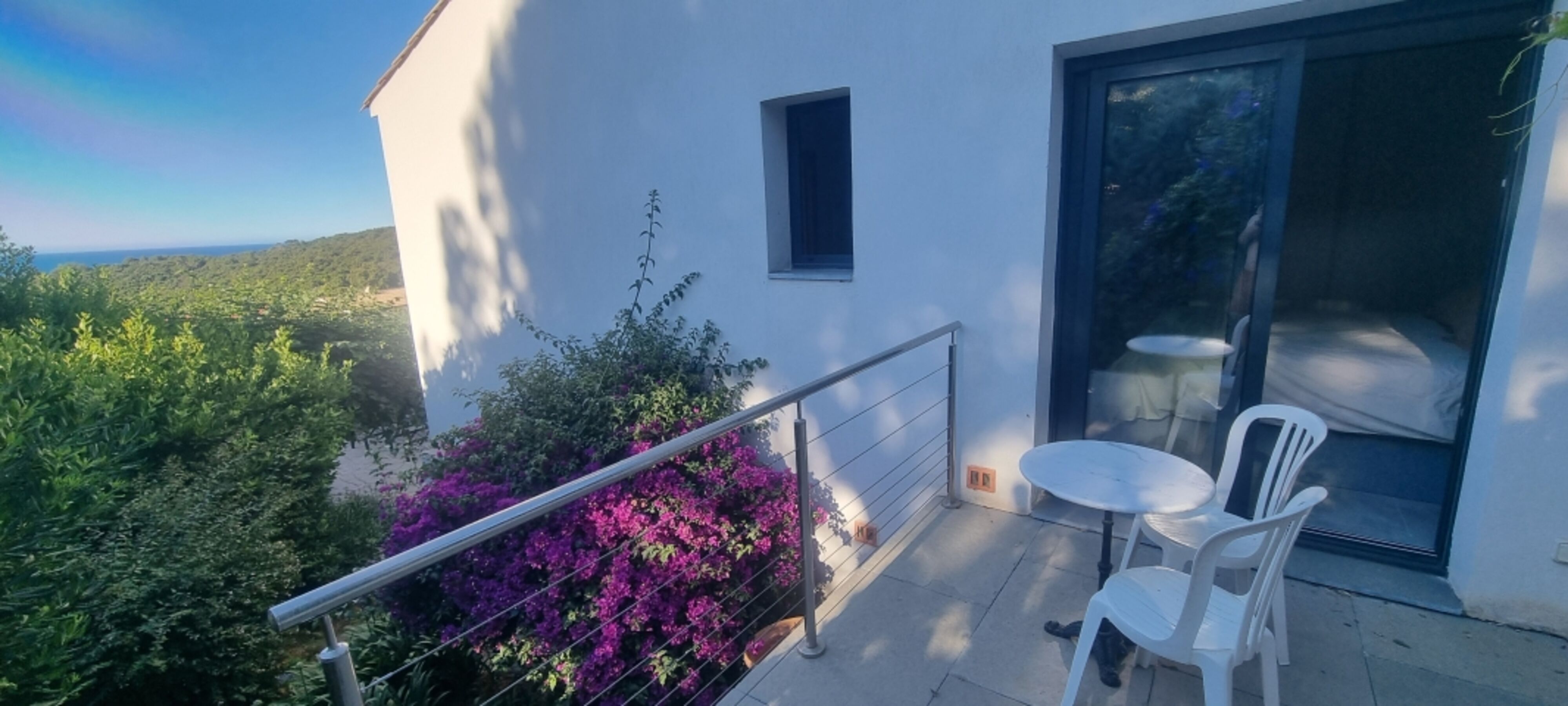 Ostterrasse