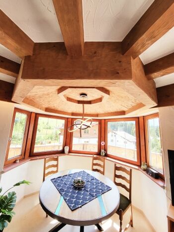 Esseecke im Sonnenerker