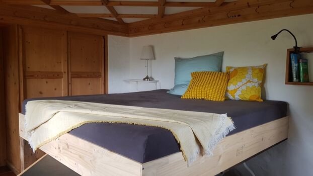 mit Sicht hinaus, ohne dass Sie gross auffallen .