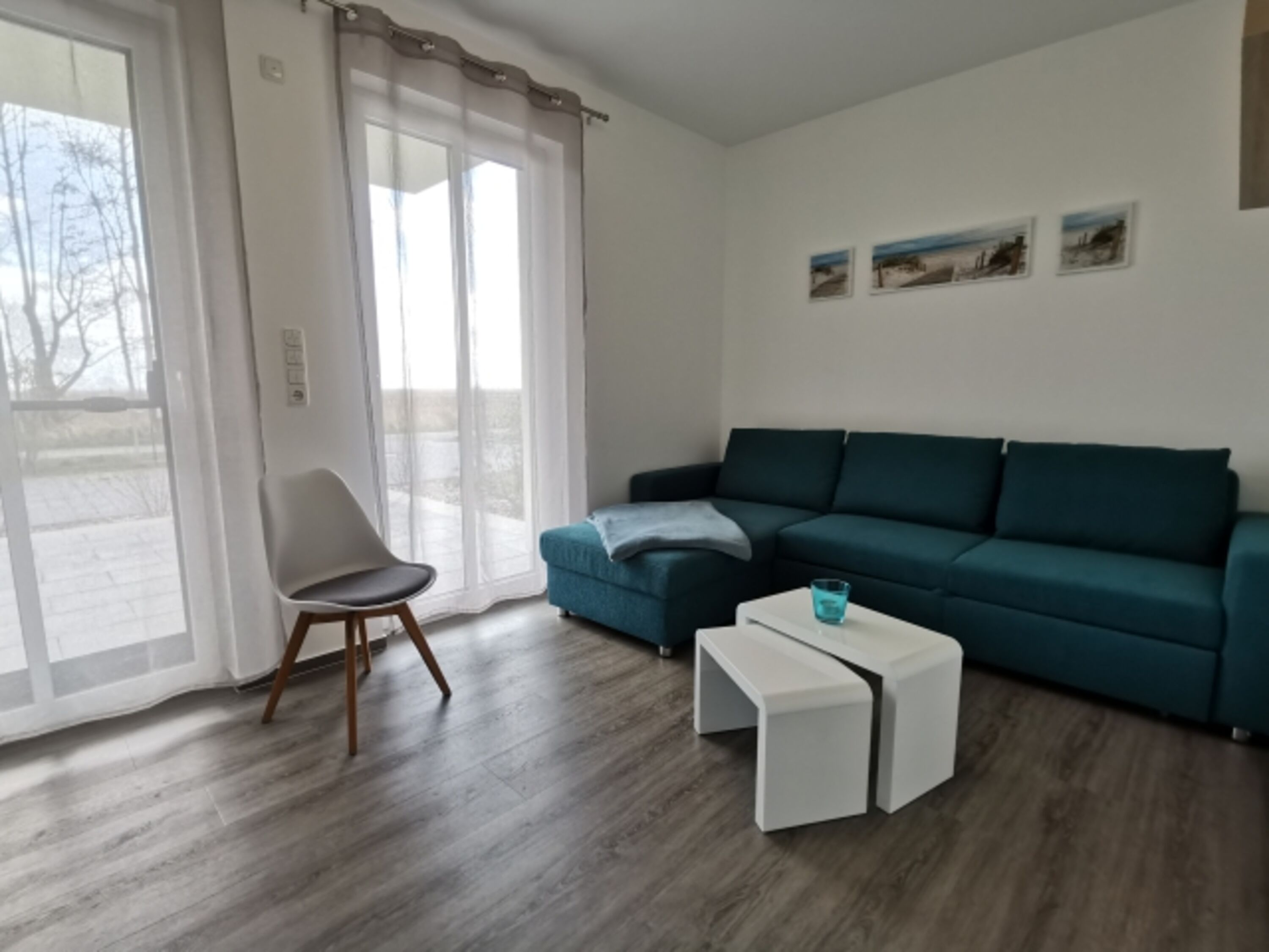 Zweites Schlafzimmer mit Doppelbettcouch