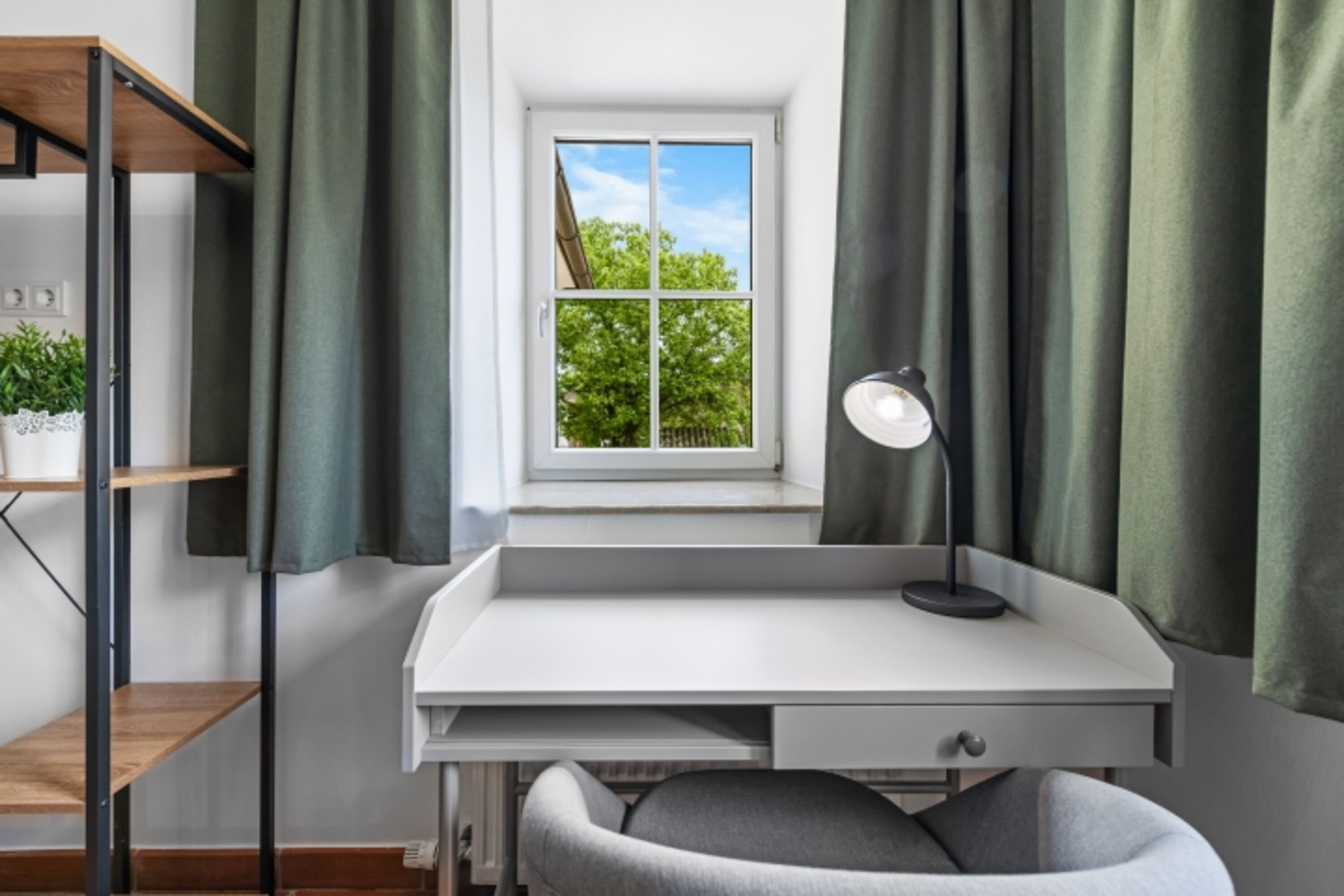 Schlafzimmer 2.2