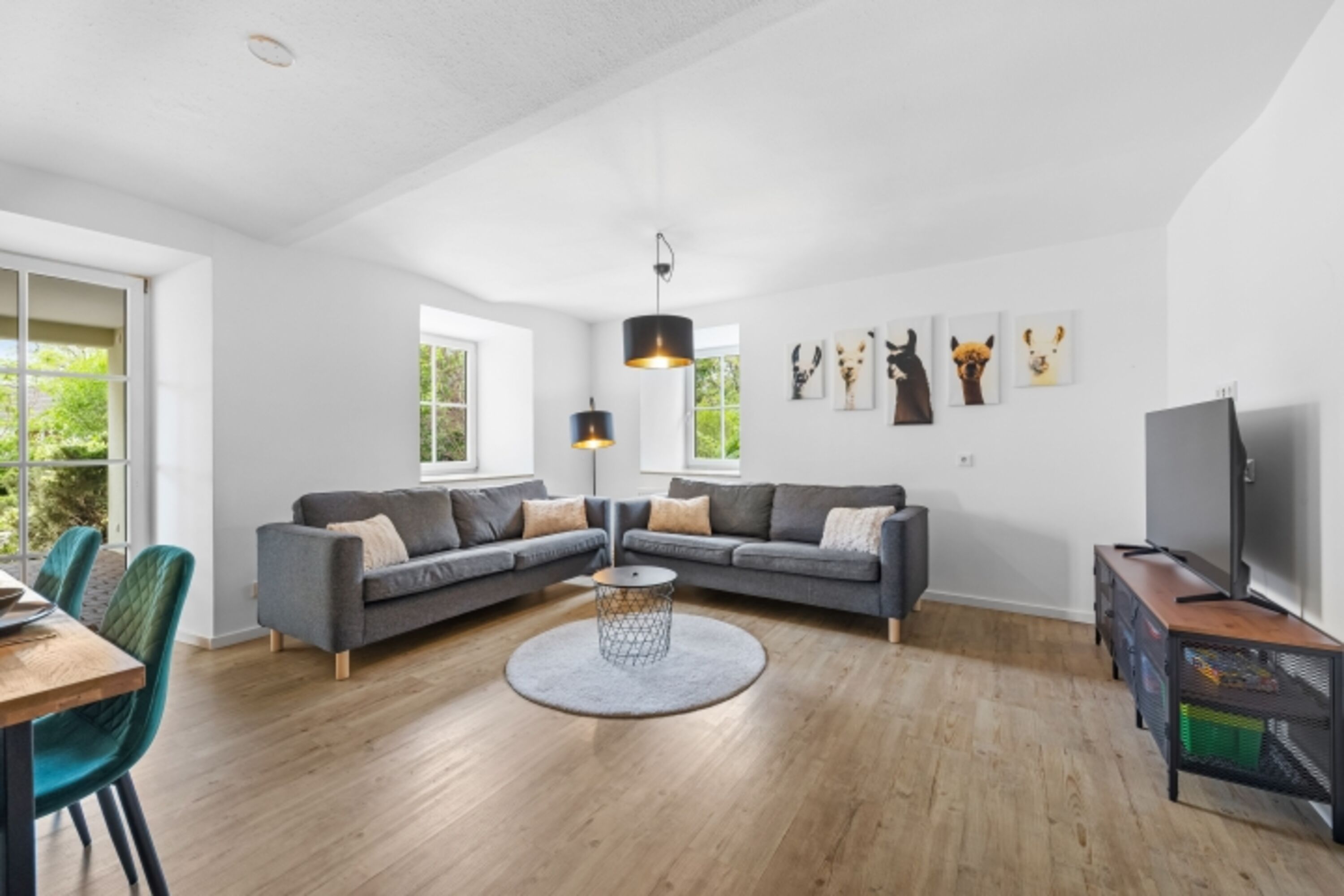 Wohnzimmer 1.2