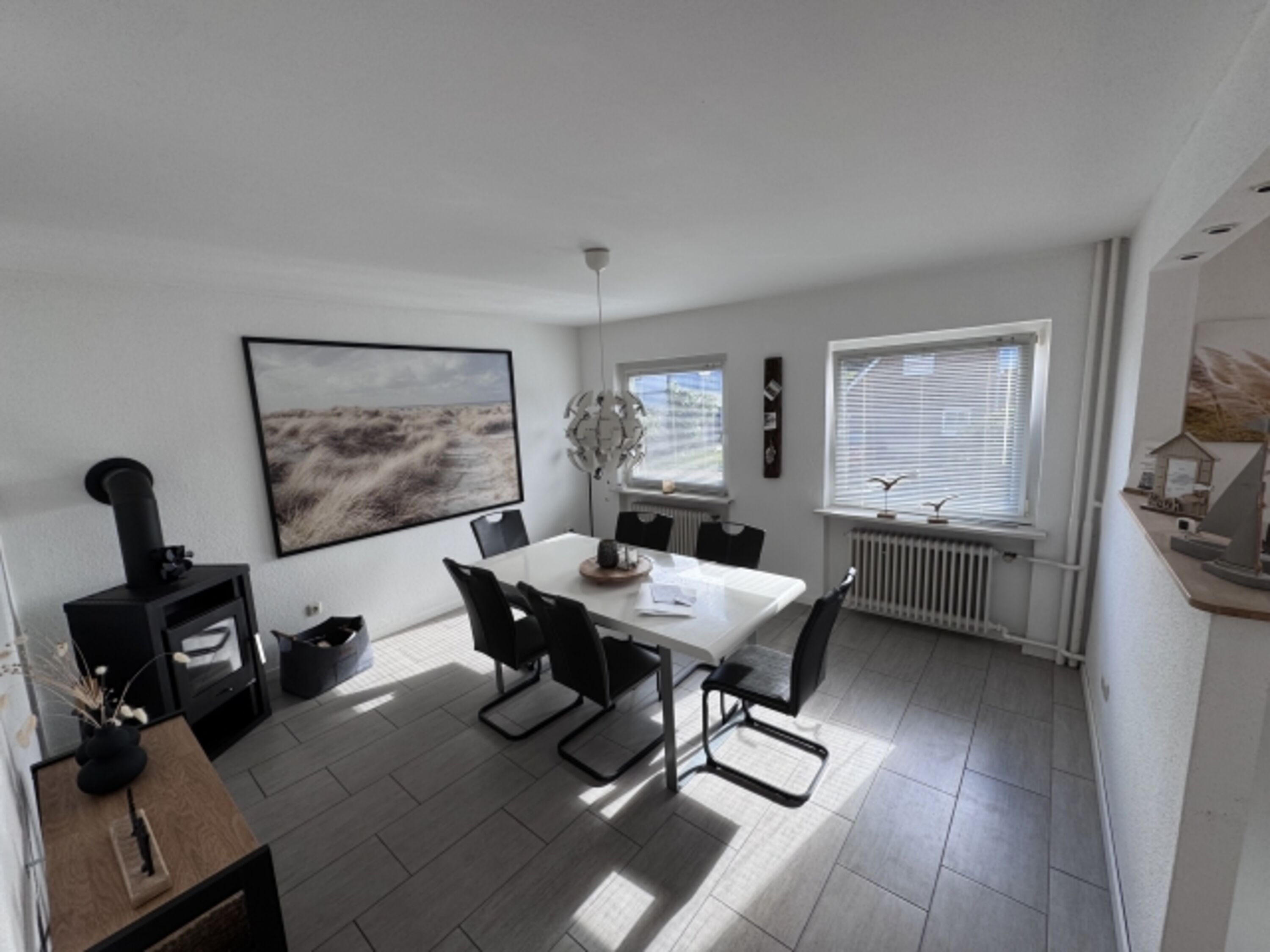 Esszimmer mit Kamin