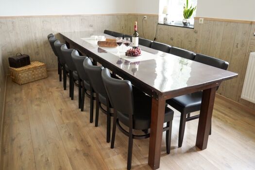 separates Ess- und Gesellschaftszimmer 2025