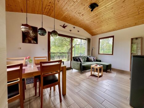 Wohn-/Essbereich 2025