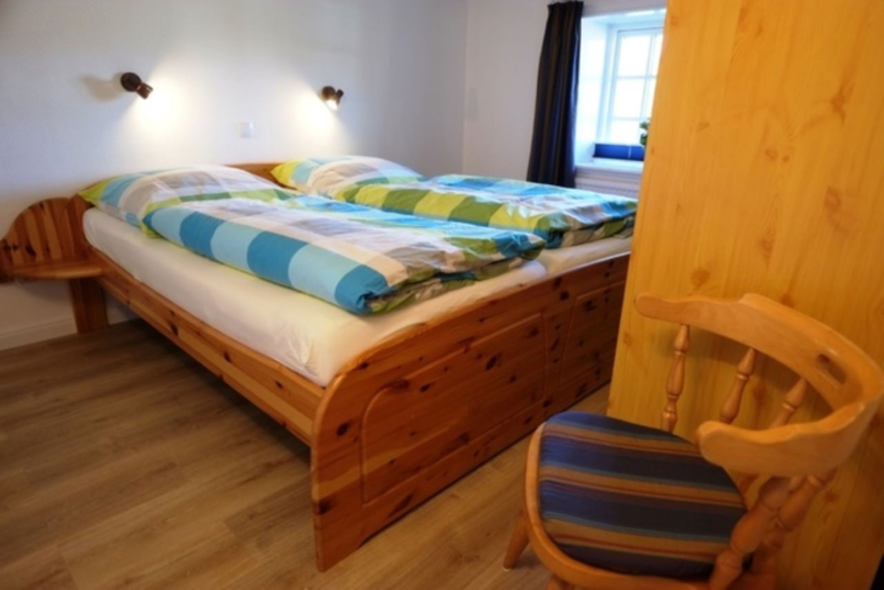 Doppelbett Schlafzimmer