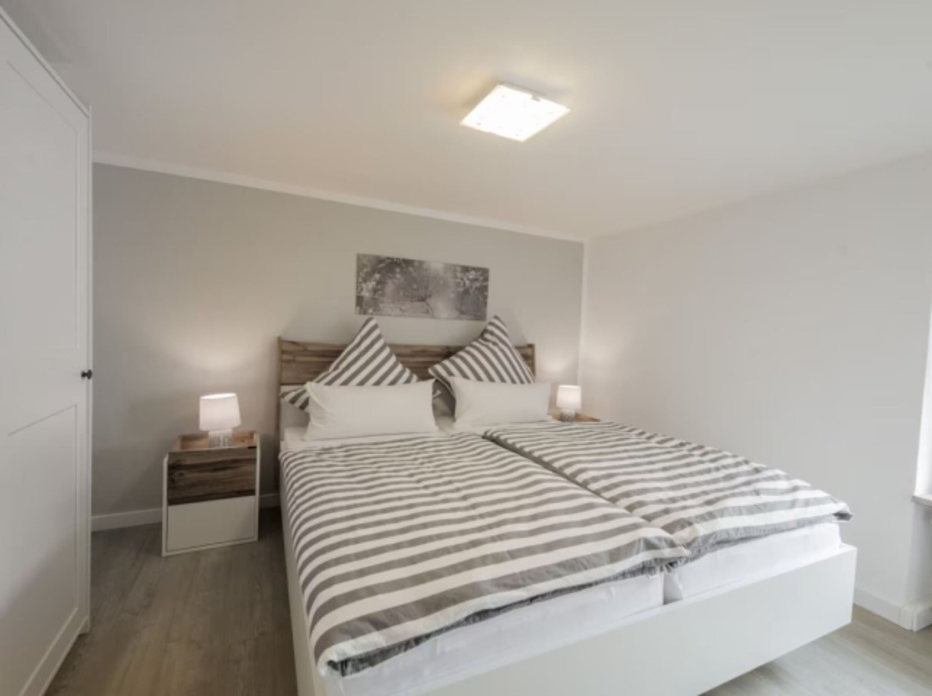 Schlafzimmer 1