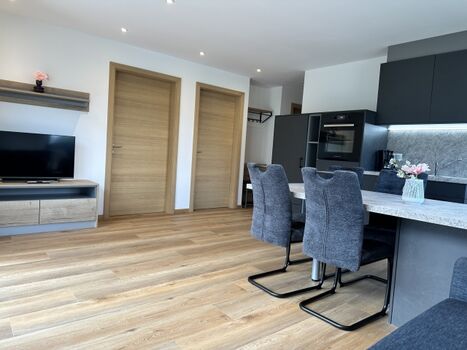 Großzügiger Wohn-Essbereich