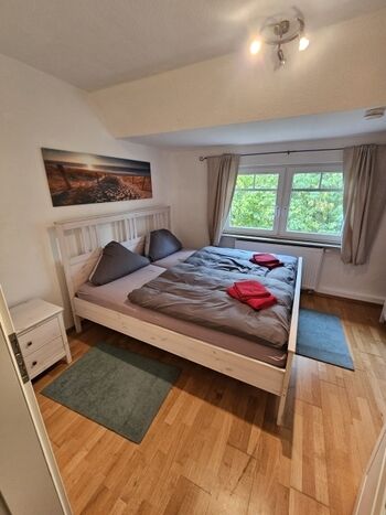Schlafzimmer 2 OG