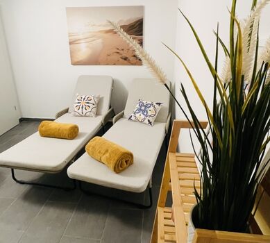 Ruheliegen im Saunabereich 