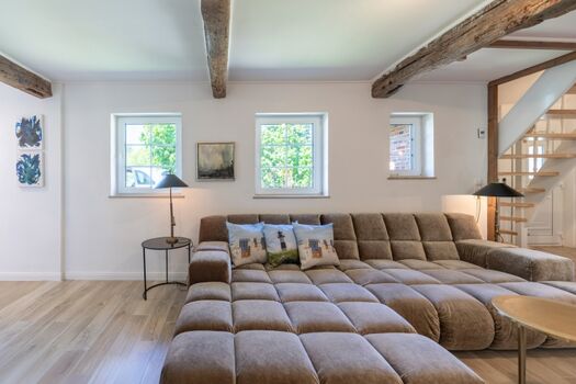 Neles Huus - Gemütliche Sofalandschaft 